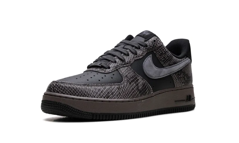 Nike Lifestyle Air Force 1 Low 'Off Noir Snakeskin'